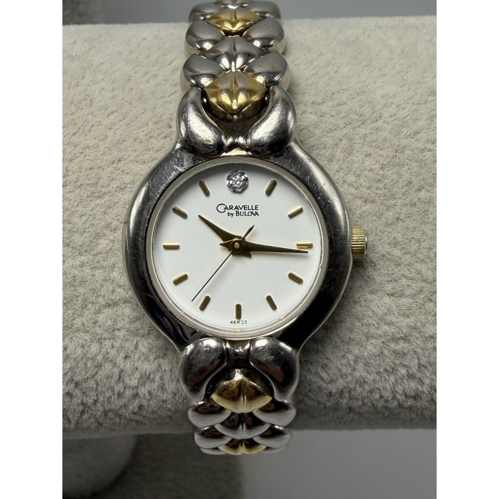 Caravelle by Bulova 46K32 Ladies Watch‎ New Battery 21MM 6.5" White Dial